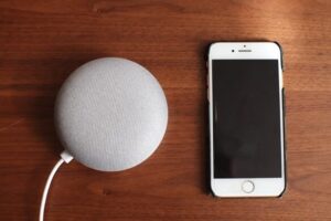 Google Home Miniを使ってお家でラジオを楽しむ方法